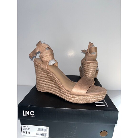 INC Women's Maxx Blush Open Toe Strappy Wedge Sandals Lace Up Shoes Size 8.5M - Picture 1 of 7